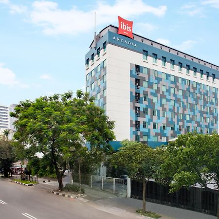 Ibis Jakarta Arcadia Exterior photo