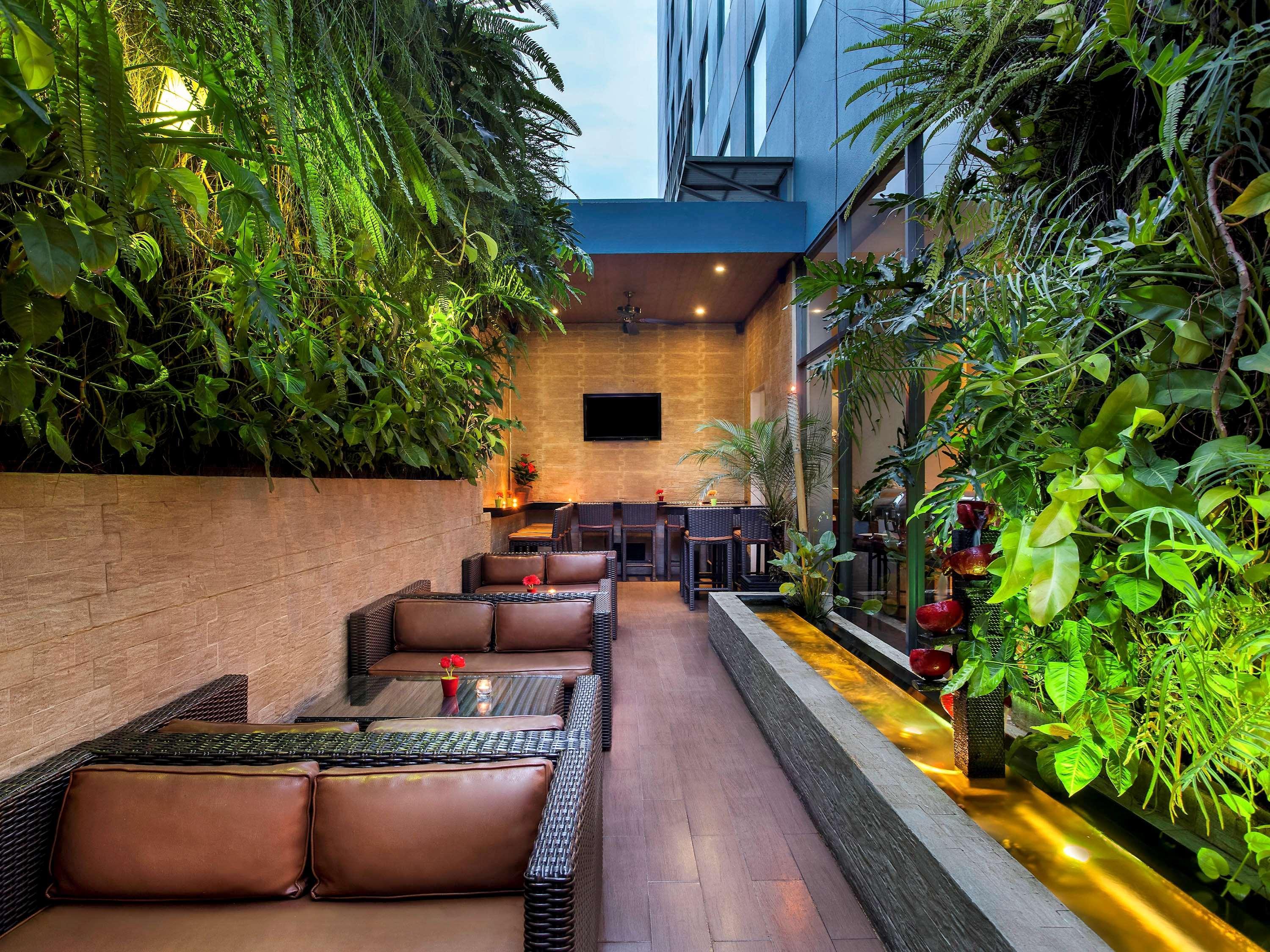 Ibis Jakarta Arcadia Exterior photo
